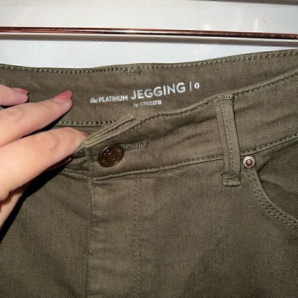 Chico's Platinum Jegging - Picture 2 of 9